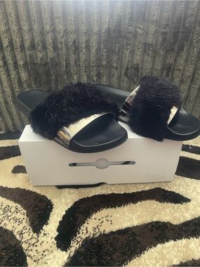 Black Aldo Faux Fur Slide Sandals - Women's Comfort Slides